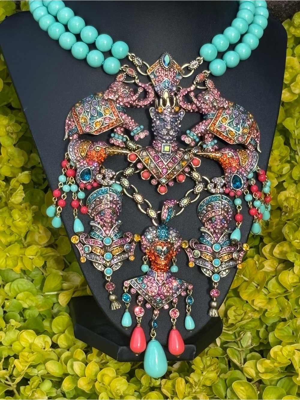Heidi Daus 'Court of Critters' Pendant - Picture 3 of 12